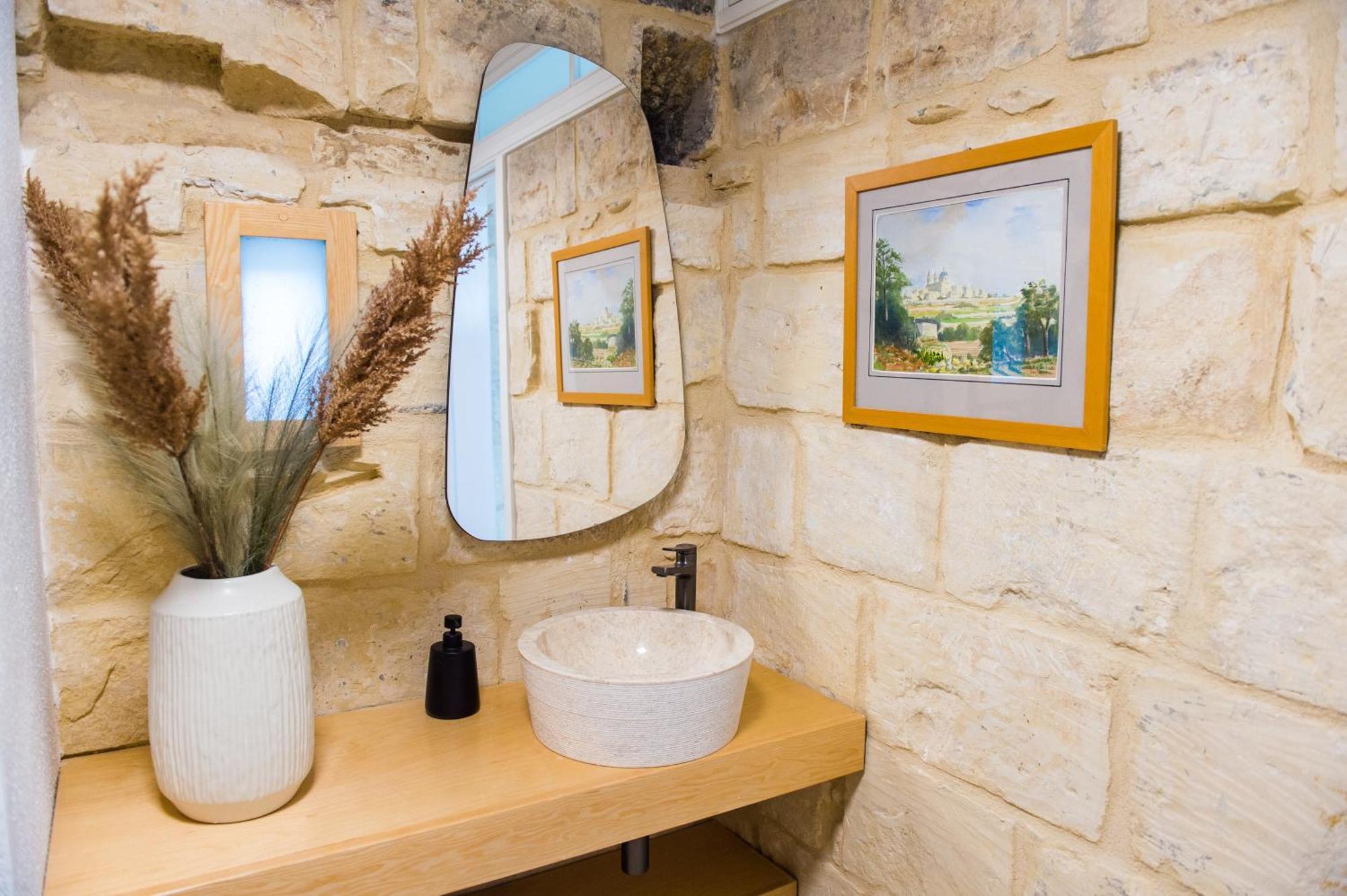 San Anton Suites Аттард Экстерьер фото